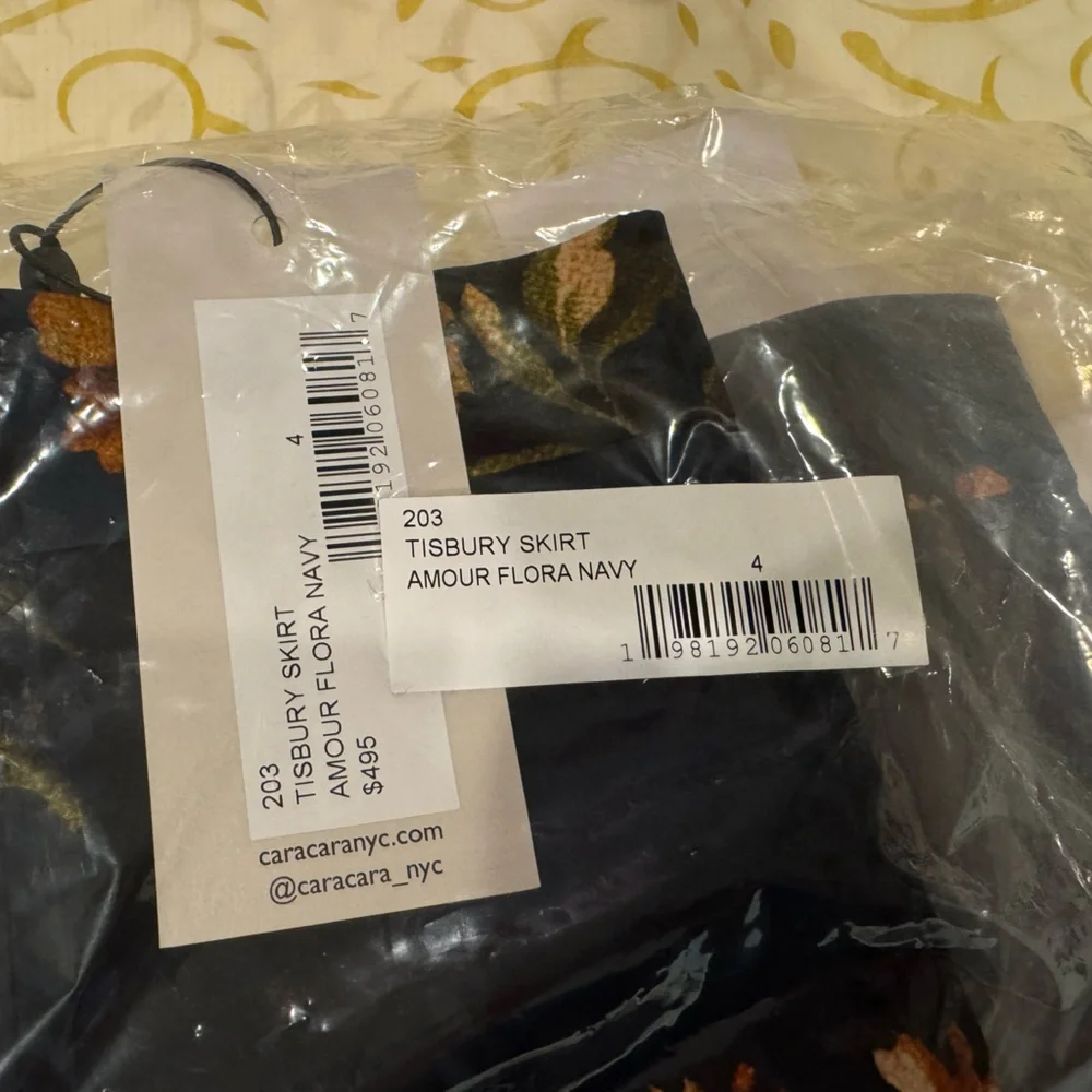 NWT Cara Cara Tisbury Skirt Amour Flora Navy USSize4 - Picture 3 of 3